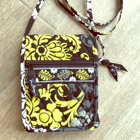 Vera Bradley Handbags - Vera Bradley Hipster in Baroque yellow gray
